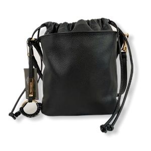❌NOT FOR SALE❌ Vince Camuto Bucket Crossbody Bag